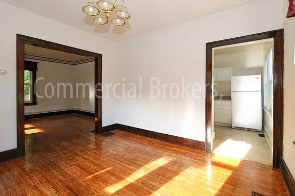 850 N Salisbury St — Photo 25