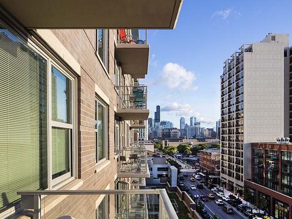 5th image of 1223 N Wells St #12