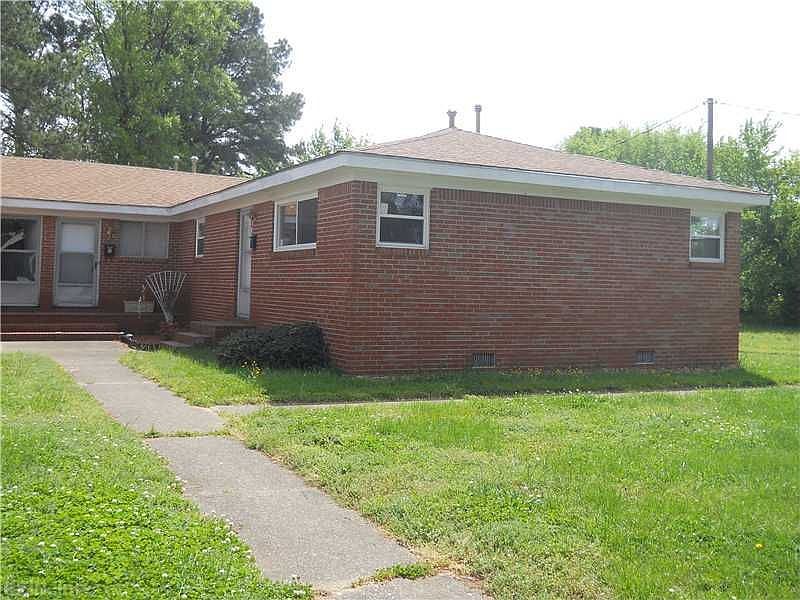 1st image of 4111 Raven St