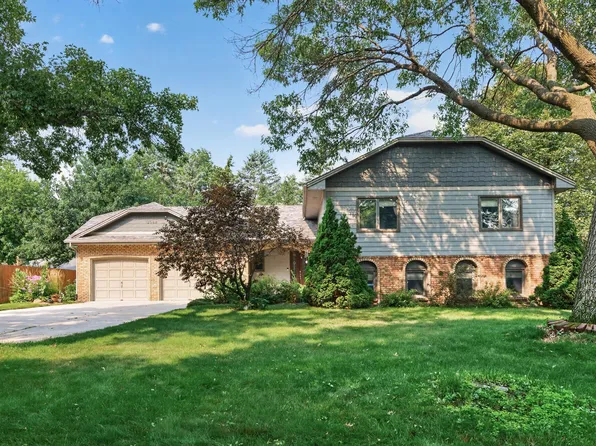 12088 Evergreen St NW, Coon Rapids, MN 55448