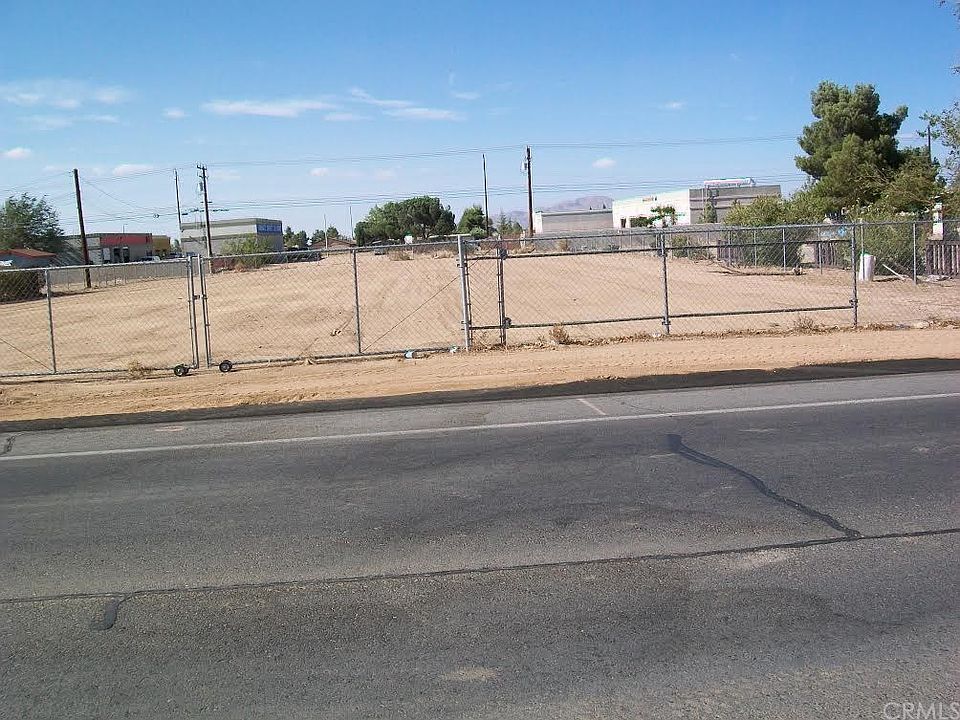 1st image of 15828 Sequoia St