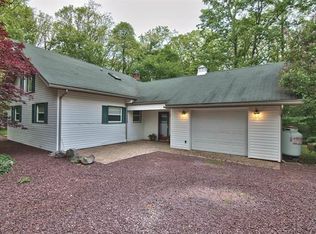 156 Williams Rd, Cresco, PA 18326