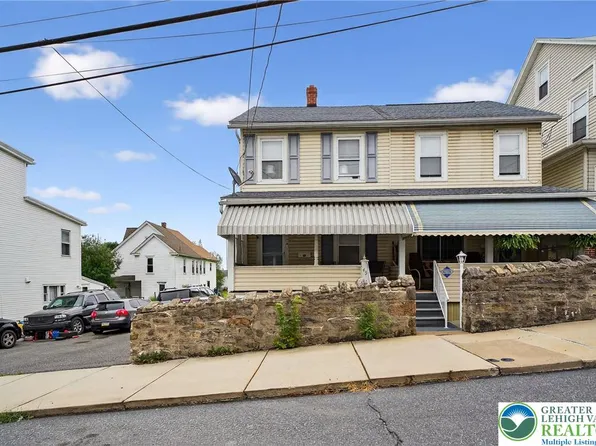 45 S Walnut St, Lansford, PA 18232