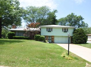 6205 N Burncrest Ct, Peoria, IL