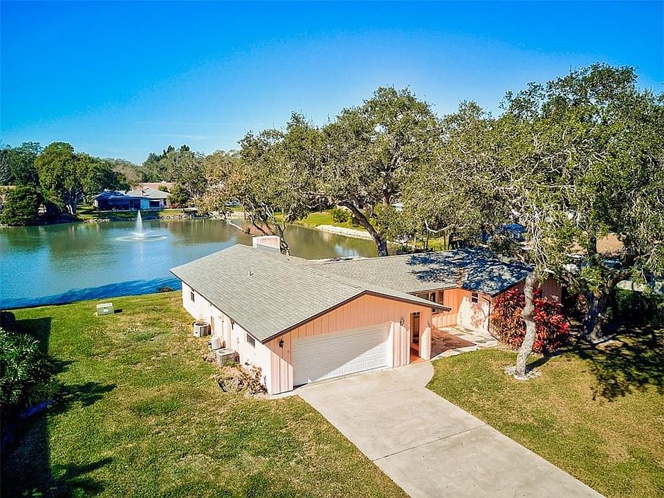 1st image of 100 Mimosa Dr