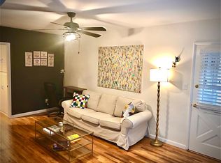 12423 Chandler Blvd, Valley Village, CA 91607