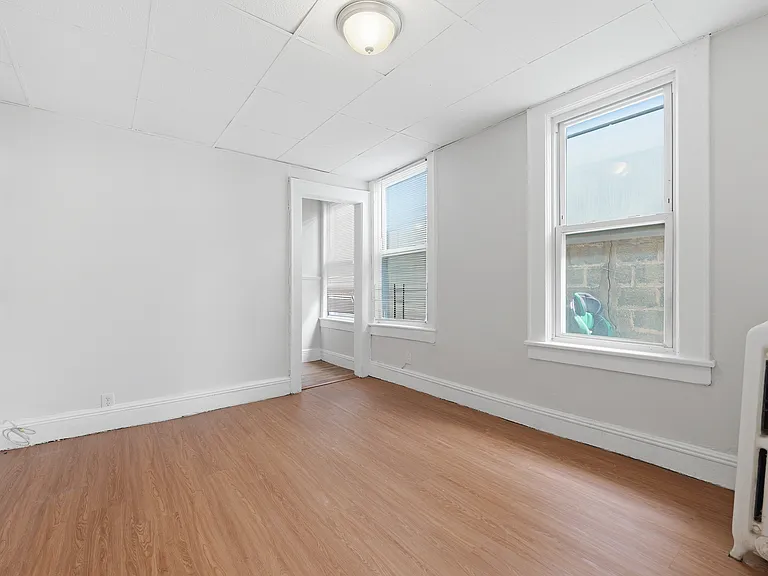 68 Mill St #2 — Photo 7