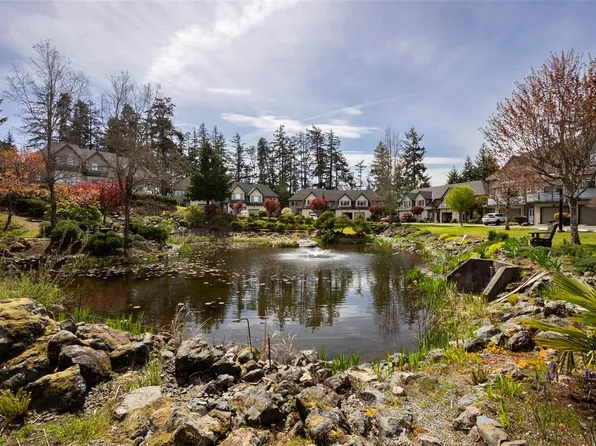 3395 Mariposa Dr, Nanaimo, BC V9T 6J1