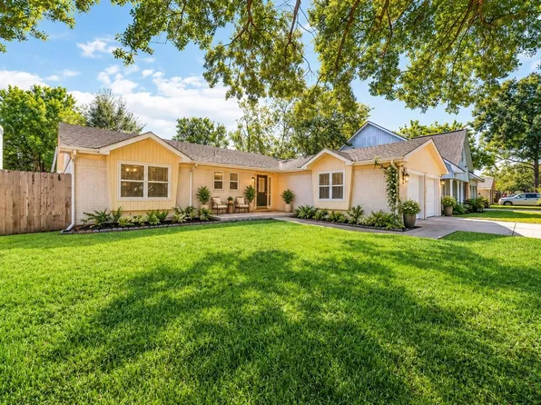 11915 Sea Shore Dr, Houston, TX 77072