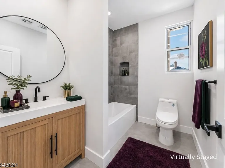 977 Sanford Ave #2 — Photo 20