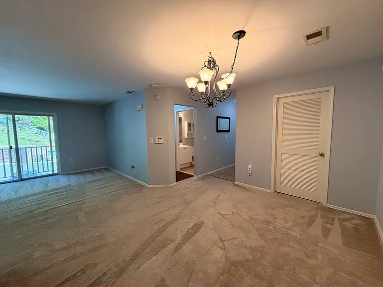1635 King Ct — Photo 6