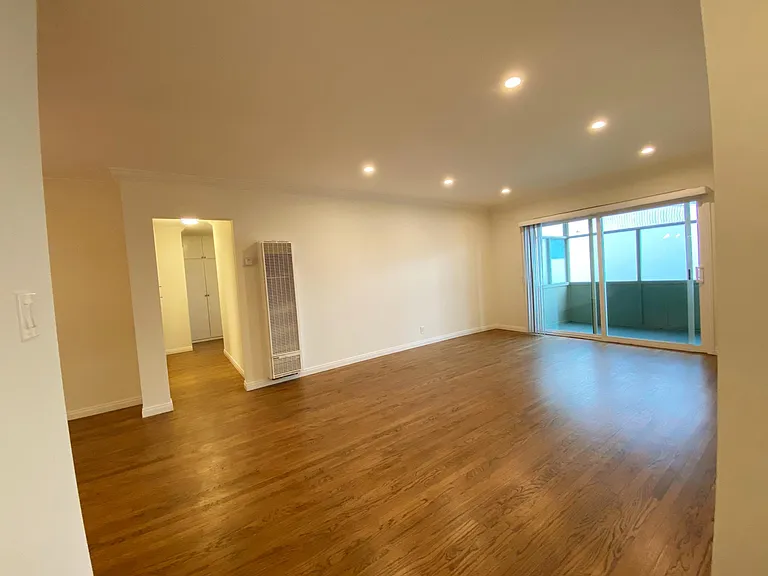 12048 Lamanda St #1 — Photo 4