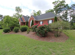 210 Cahaba Ridge Dr, Trussville, AL 35173