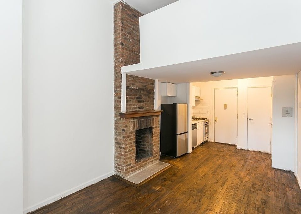1st image of 307 W 29th St #B1d