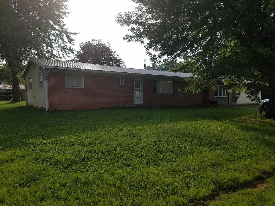 1st image of 153 Meadow Dr