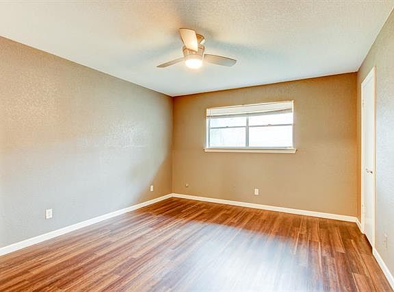 5th image of 6563 Calmont Ave