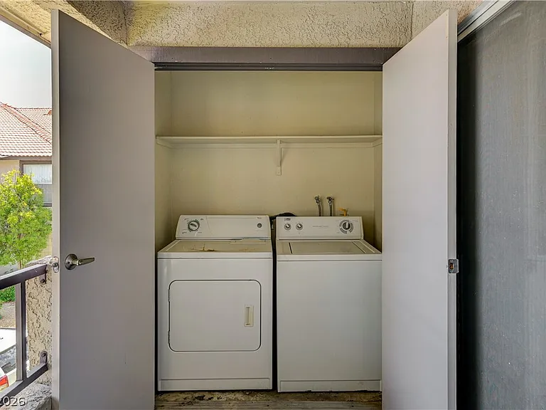 2606 S Durango Dr #248 — Photo 29