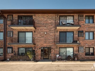 7347 W 79th Pl APT 2D, Bridgeview, IL, 60455