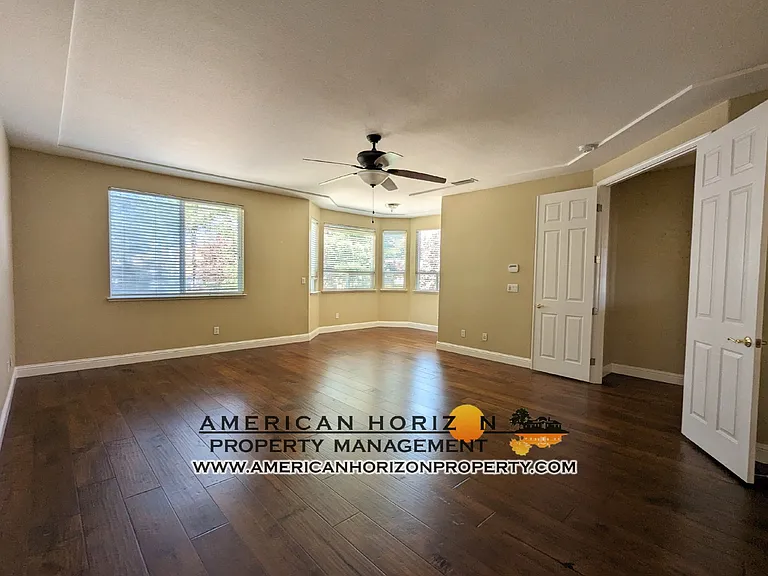 425 Crescent Dr — Photo 21