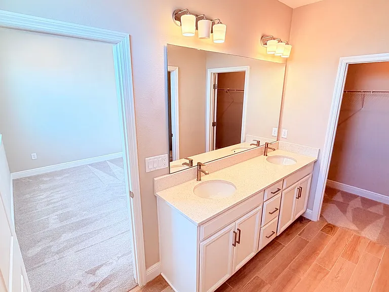 6495 Cyrils Dr — Photo 19