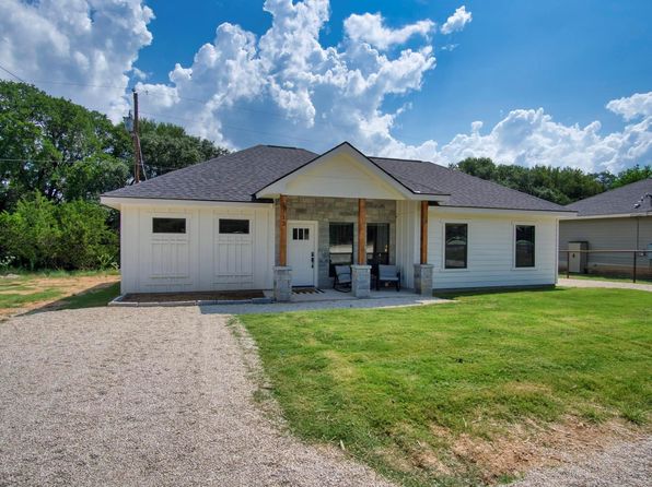 1112 Green Hill Dr