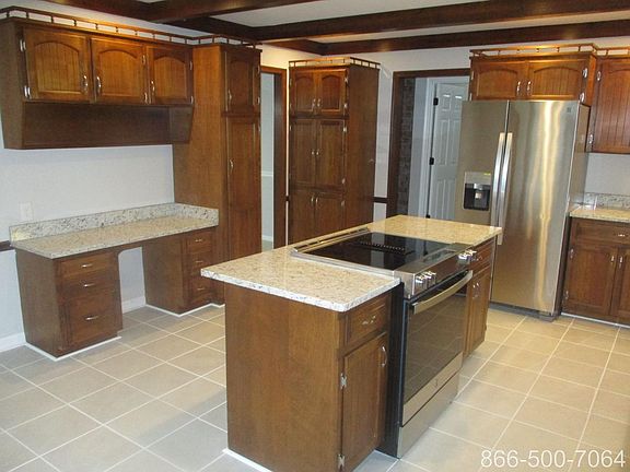 4th image of 125 Hickory Dale Dr