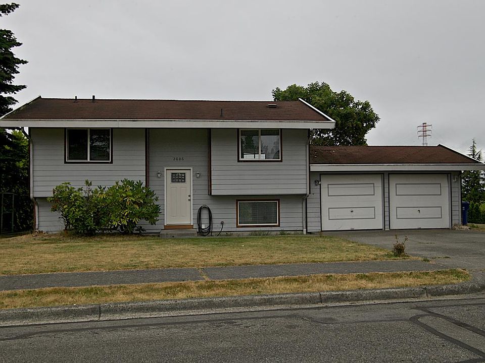 1st image of 2806 N Bristol St