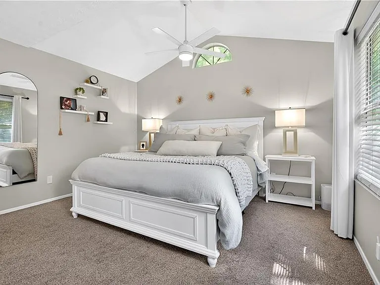 5035 N Bridges Dr — Photo 17