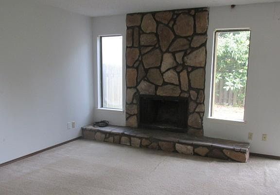5th image of 7243 Dogwood Terrace Dr #B