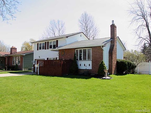 3rd image of 5 Ponderosa Dr