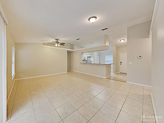 5th image of 15216 Lafite Ln