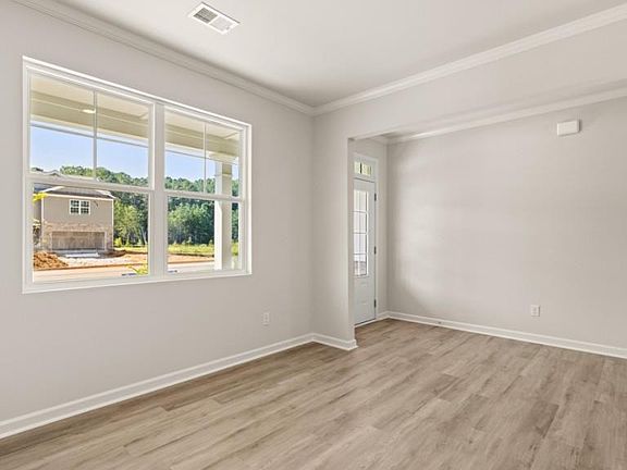 3rd image of 2632 Indigo Rd