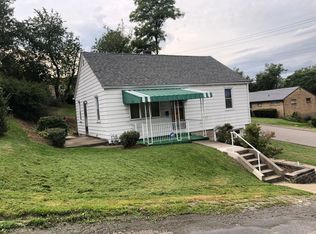 900 Pleasant Ave, McKeesport, PA