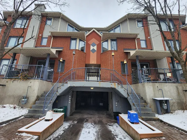 518 Lisgar St #1, Ottawa, ON K1R 5H5