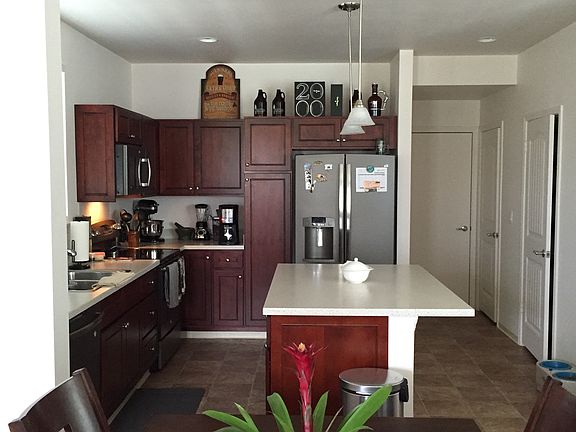 4th image of 1101 Kukulu St Unit 60