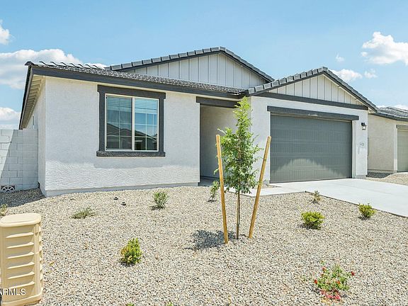 3rd image of 4328 E BROOK LYNN Place