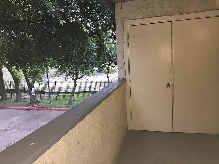 7313 Gulf Fwy #0 — Photo 12