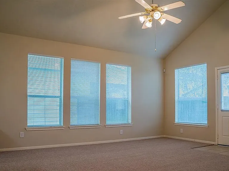8002 Arapahoe Ridge Ln — Photo 13