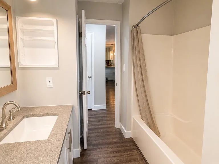 324 Knox Rd — Photo 17