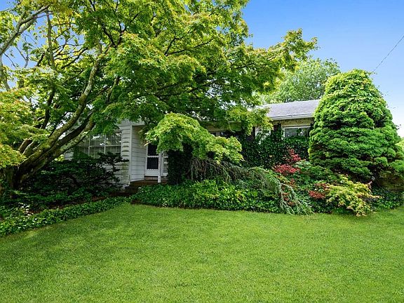 2nd image of 21 Wexford St