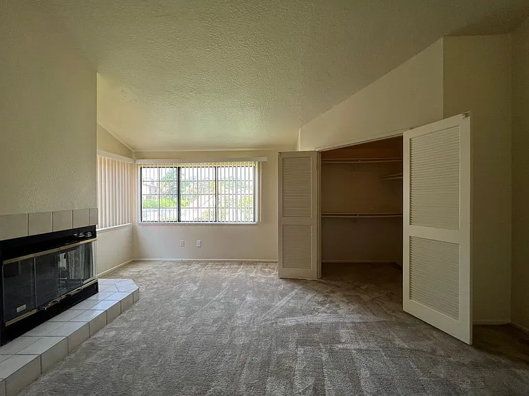 3652 Agate Way — Photo 12