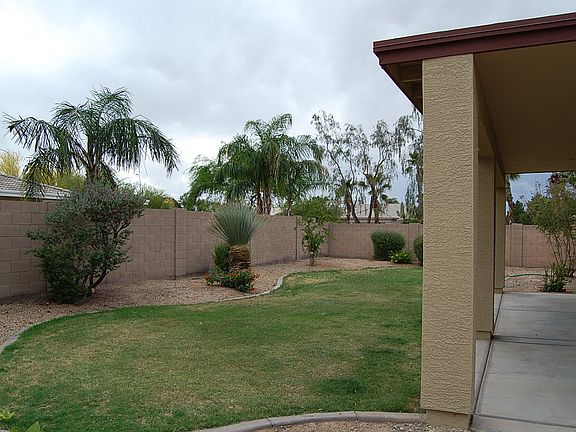 2nd image of 261 W Wood Dr
