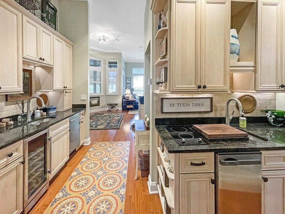 1st image of 96585 Soap Creek Dr