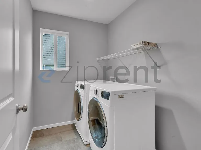15723 SW Thrush Ln — Photo 26