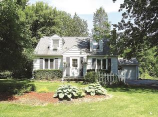 5292 County Line Rd, Webster, NY 14580