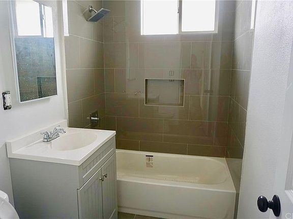 3rd image of 20712 Budlong Ave