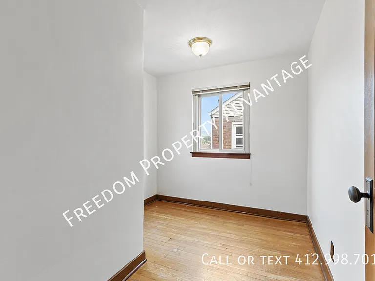 224 Monongahela Ave — Photo 32