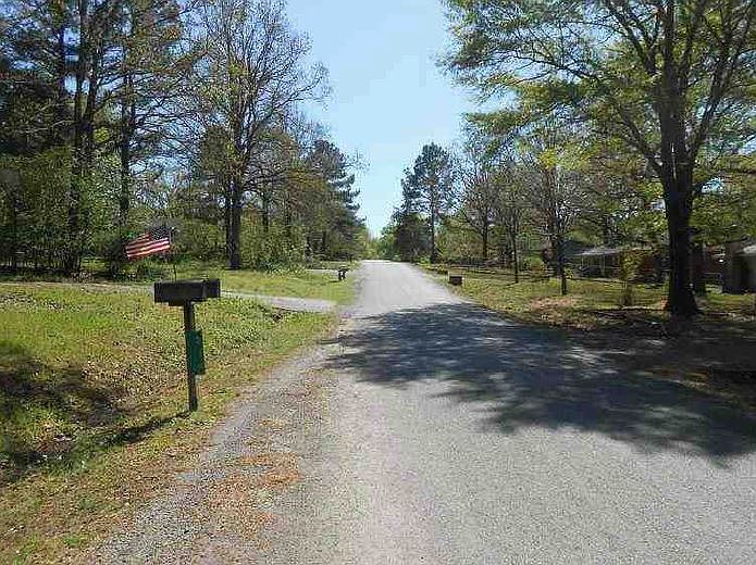 2nd image of 309 Rita Dr