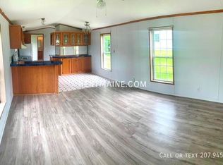 7 Bearberry Rd, Franklin, ME 04634