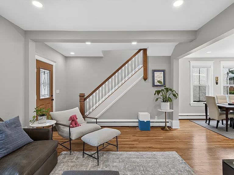 419 2nd St NE — Photo 23